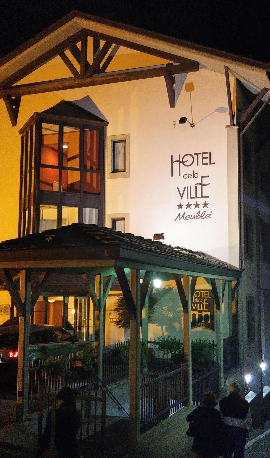 Hotel De La Ville Saint-Vincent Ngoại thất bức ảnh